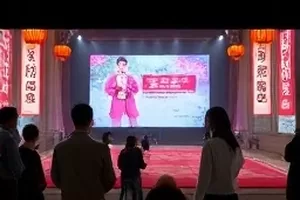网感实验室视频封面与话题实验